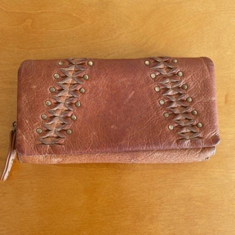 Lucky Brand Continental Wallet